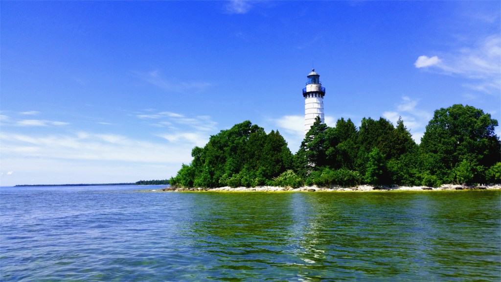 See the majestic Cana Island Lighthouse on our scenic boat tour on the lakeside of Door County.
